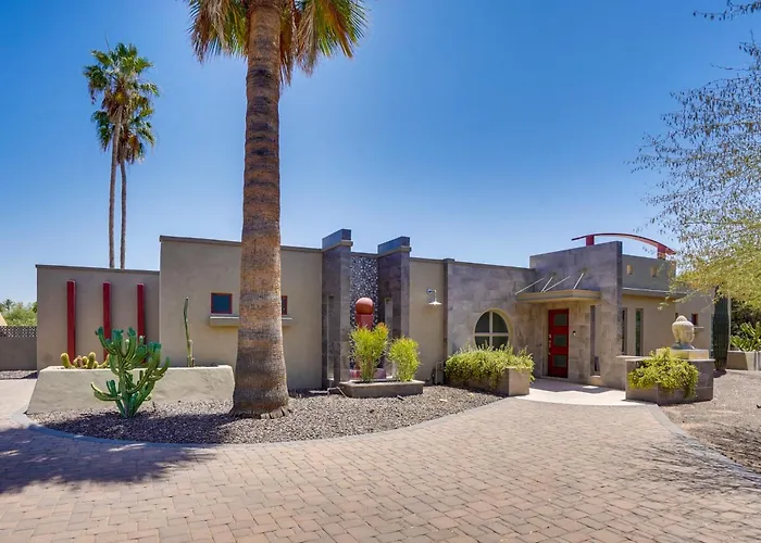 Dom wakacyjny Luxe Pv Estate W/ Private Pool & Sports Court! *