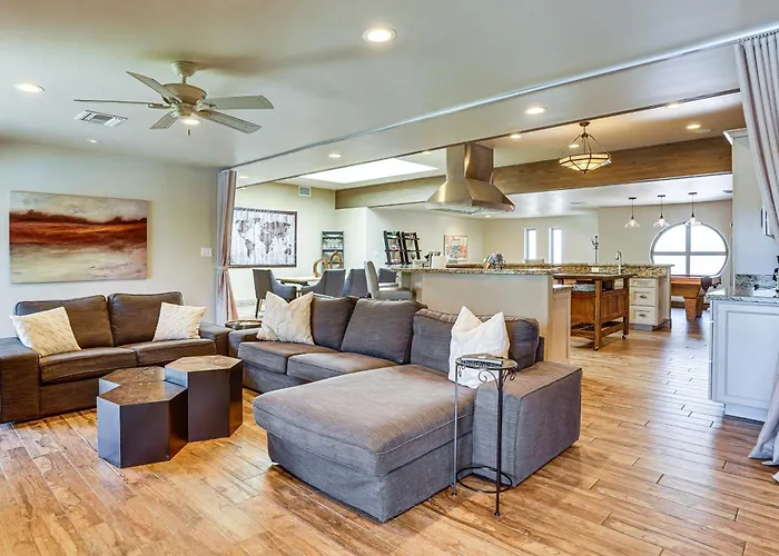 Luxe Pv Estate W/ Private Pool & Sports Court! Dom wakacyjny Scottsdale