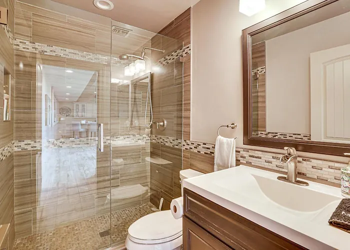 Dom wakacyjny Luxe Pv Estate W/ Private Pool & Sports Court! *