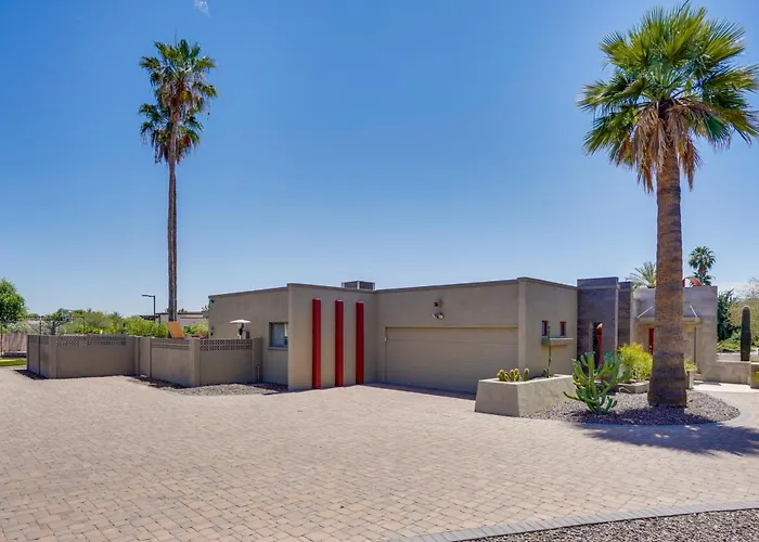 Luxe Pv Estate W/ Private Pool & Sports Court! Scottsdale
